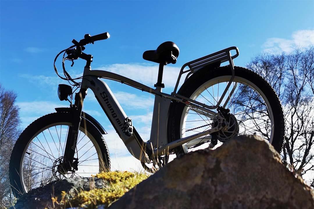The Ultimate Guide to Understanding How Weather Conditions Affect Electric Bike Tires